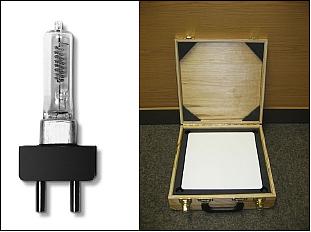 Figure 22: Tungsten-halogen FEL lamp (left) and reflectance panel (right), image credit: DLR