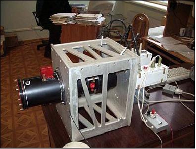 Figure 6: IREI instrument in its test frame at the CONECS test bench (image credit: SSRE CONECS)