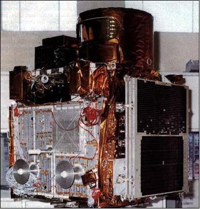 Figure 1: Illustration of the IRS-1C spacecraft (stowed configuration), image credit: ISRO