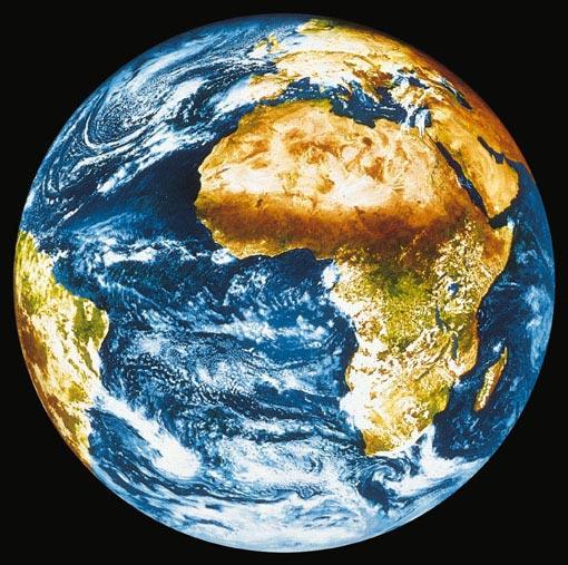 Figure 1: Earth view from Meteosat S/C at 0o longitude - color enhanced Meteosat image (image credit: EUMETSAT)