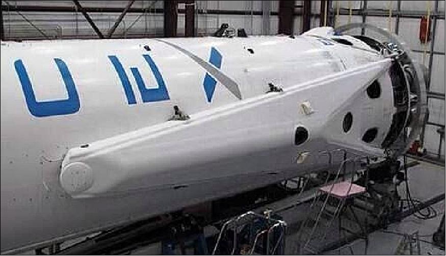 Figure 25: 1st stage of SpaceX Falcon 9 rocket newly equipped with landing legs (image credit: SpaceX)