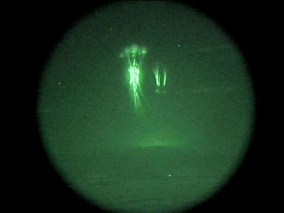 Figure 2: Sprites over thunderstorms in Kansas on Aug. 10, 2000, observed in the mesosphere, with an altitude of 50-90 km (image credit: Walter Lyons, FMA Research, Fort Collins, CO) 9)