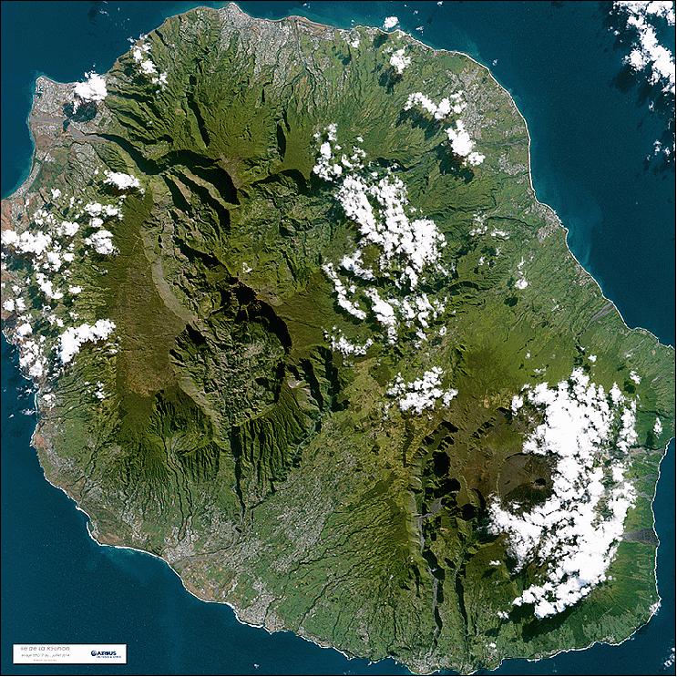 Figure 19: SPOT-7 image of the island of La Reunion in the Indian Ocean (size: 2511 km2, population: 840,000) acquired on July 3, 2014 (image credit: Airbus Defence and Space)