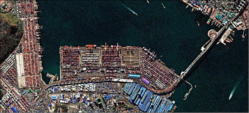Figure 9: Deimos-2 imagery of Busan Harbor, the largest port in Korea, acquired in 2017 (image credit: UrtheCast Corp. & Deimos Imaging)