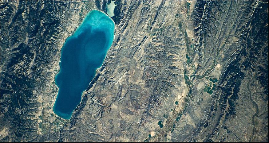 Figure 4: Photo of Bear Lake in Utah, USA, acquired on 2 September 2018 with the Gecko imager of nSight-1 (image credit: SCSAG)
