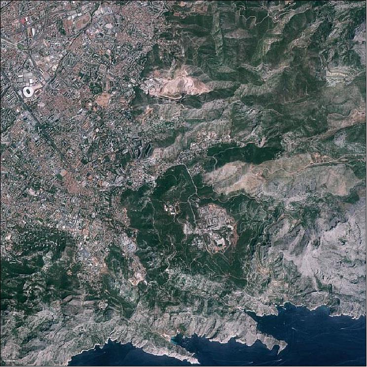 Figure 9: Region of Marseille imaged by VENµS on 18 August 2017 (image credit: CNES)