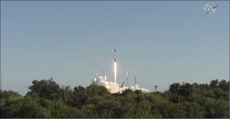Figure 1: A SpaceX Dragon spacecraft launched to the ISS at 1:16 p.m. EST (18:16 GMT) Dec. 5, 2018, on a Falcon 9 rocket from Space Launch Complex 40 at Cape Canaveral Air Force Station in Florida. The spacecraft, on its 16th mission for NASA under the agency's Commercial Resupply Services contract, carries more than 2540 kg of research equipment, cargo and supplies (image credit: NASA TV)