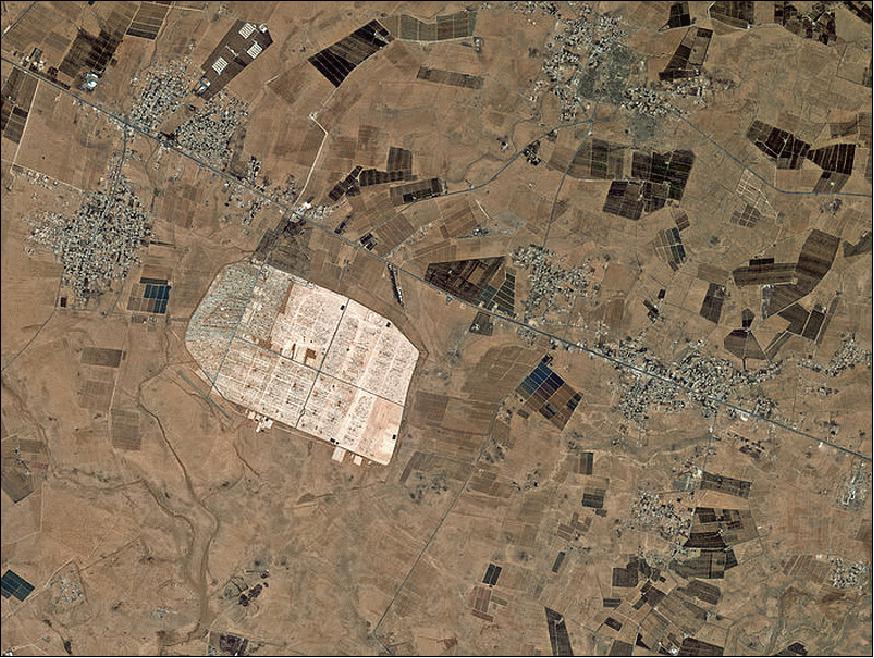 Figure 16: KOMPSAT-2 image of the Zaatari Refugee Camp, Jordan, acquired on June 5, 12013 (image credit: KARI, ESA)