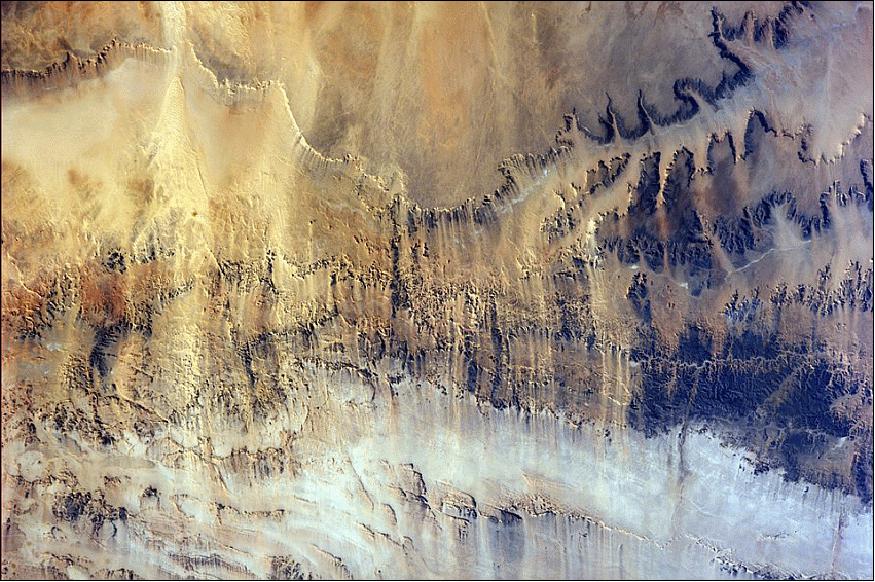 Figure 55: Harsh land. Windswept valleys in northern Africa acquired on July 6, 2014 (image credit: ESA, Alexander Gerst)