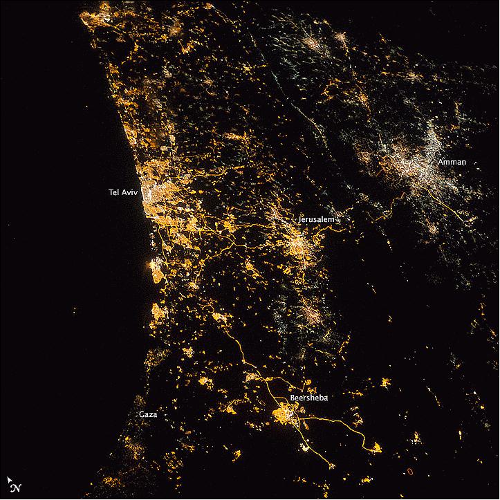 Figure 53: Eastern Mediterranean coastline at night, released in NASA's Earth Observatory program on August 18, 2014. The image was taken by the Expedition 40 crew (image credit: NASA Earth Observatory)