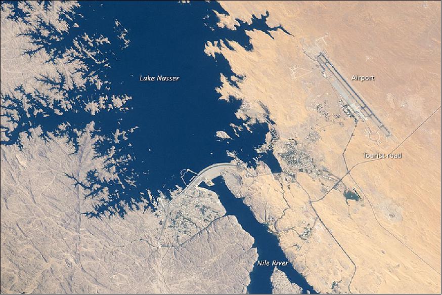 Figure 18: The astronaut photo of the Aswan High Dam was acquired on April 12, 2015, with a Nikon D4 digital camera using an 800 mm lens, taken by a member of the Expedition 43 crew (image credit: NASA/JSC)