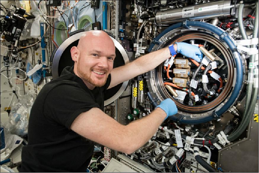 Figure 45: ESA astronaut Alexander Gerst working within the CIR on the ACME CLD Flame investigation (image credit: NASA)