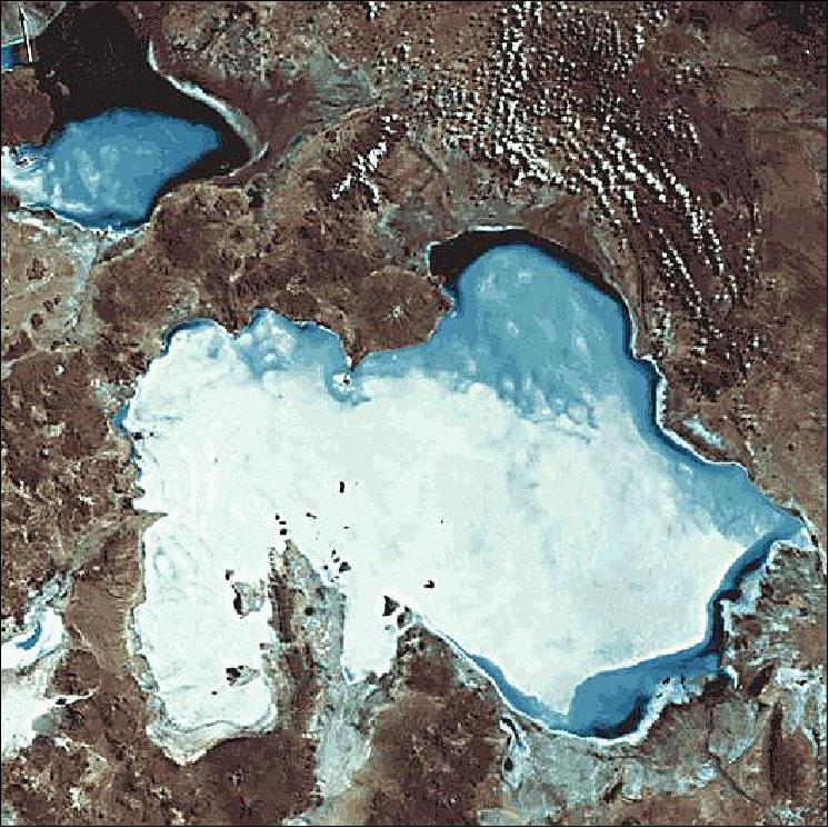 Figure 117: A Landsat image of the Salar de Uyuni (image credit: USGS, NASA)