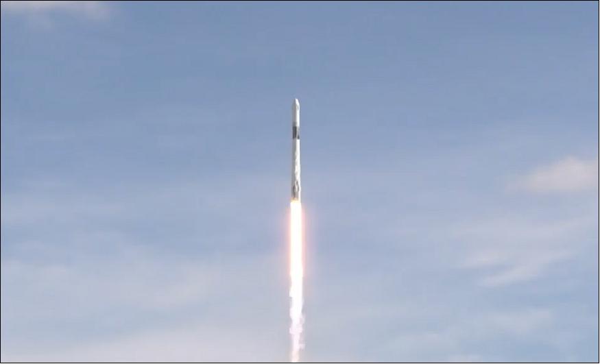 Figure 1: A SpaceX Dragon cargo spacecraft launches to the ISS on a Falcon 9 rocket at 6:01 p.m. EDT (220.1 UTC) July 25, 2019 (image credit: NASA)