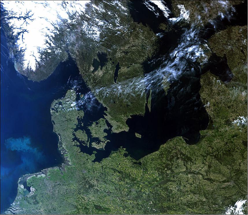 Figure 20: This OLCI image of cloud-free Northern Europe on Sentinel-3B was captured on 8 May 2018 at 09:33 GMT. Features over land and water can been seen clearly such as different types of land cover, snow and also a plume of phytoplankton in the North Sea (image credit: ESA, the image contains modified Copernicus Sentinel data (2018), processed by EUMETSAT, CC BY-SA 3.0 IGO)