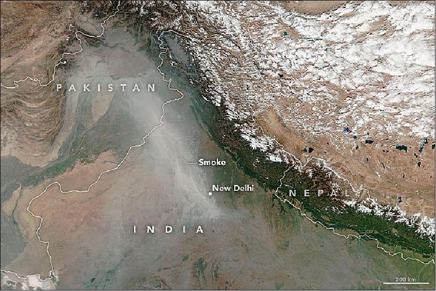 Figure 67: Thick smoke over northern India and Pakistan created by the fires of plant debris after the rice harvest. The image was acquired on Nov. 2, 2016 by the VIIRS instrument on Suomi NPP (image credit: NASA Earth Observatory, image by Joshua Stevens)