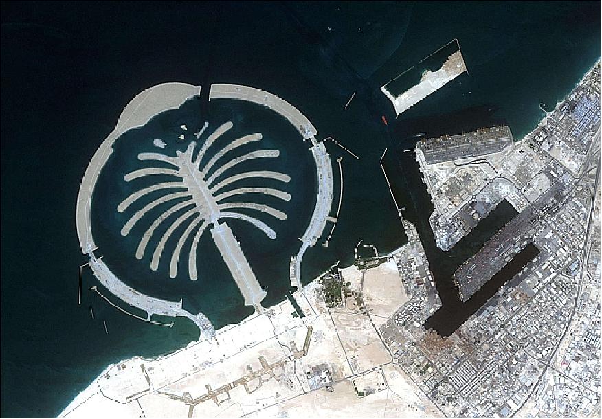 Figure 25: Palm Jumeirah in Dubai acquired by CHOMA (RapidEye 5) on August 9, 2009 (image credit: BlackBridge)