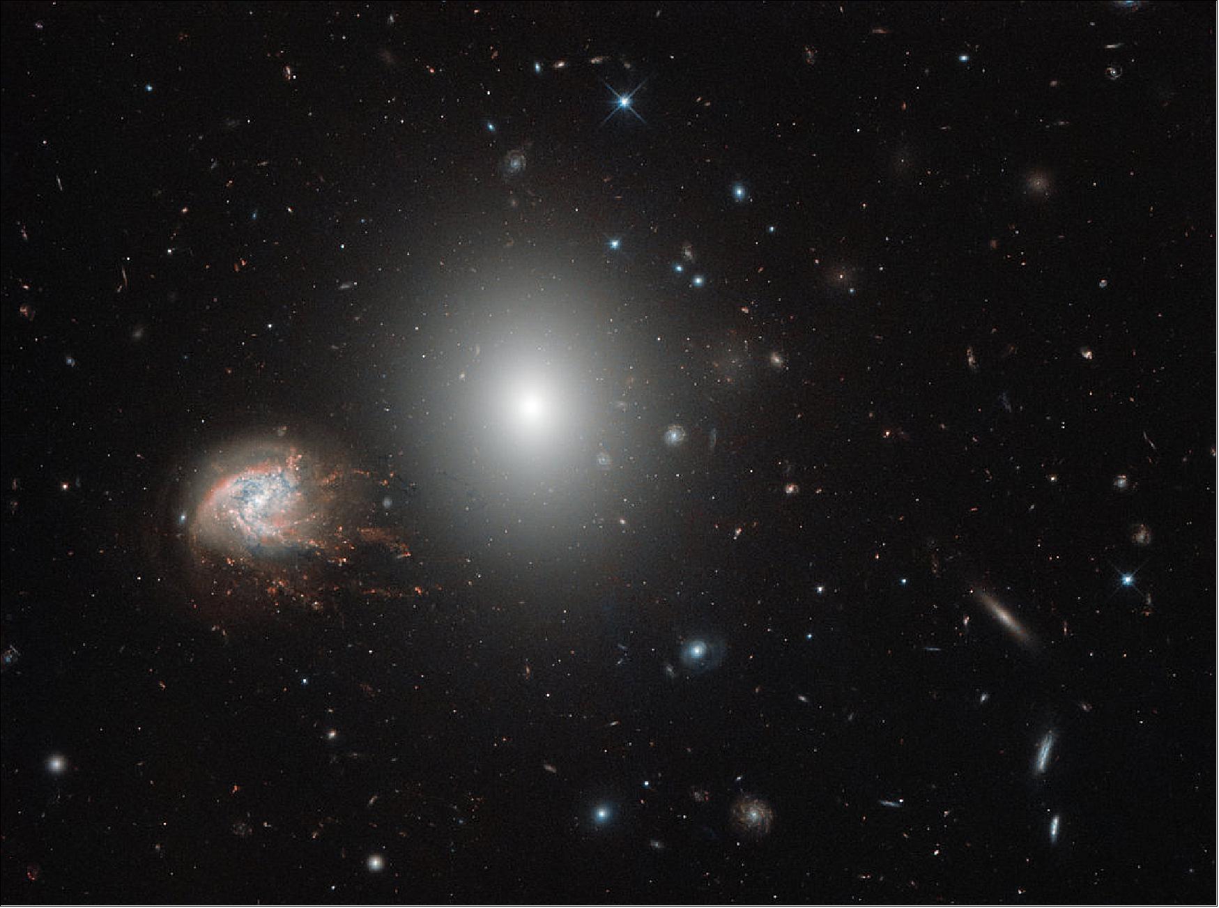 Figure 20: This scene of the impressive Coma Cluster was captured by the NASA/ESA Hubble Space Telescope’s Wide Field Camera 3 (WFC3), a powerful camera designed to explore the evolution of stars and galaxies in the early Universe (image credit: ESA/Hubble & NASA, CC BY 4.0)