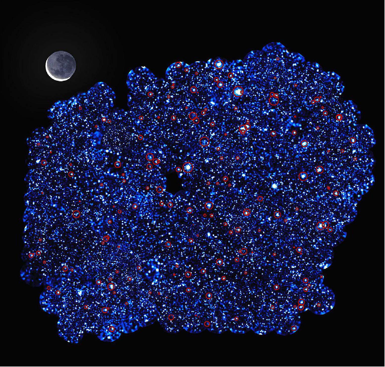 Figure 56: X-ray image of the XXL-South Field, one of the two fields observed by the XXL survey. The XXL survey has combined archival data as well as new observations of galaxy clusters covering the wavelength range from 1 x 10-4 µm (X-ray, observed with XMM) to more than 1 meter, observed with the GMRT (Giant Meterwave Radio Telescope), image credit: ESA/XMM-Newton/XXL survey consortium, (S. Snowden, L. Faccioli, F. Pacaud)