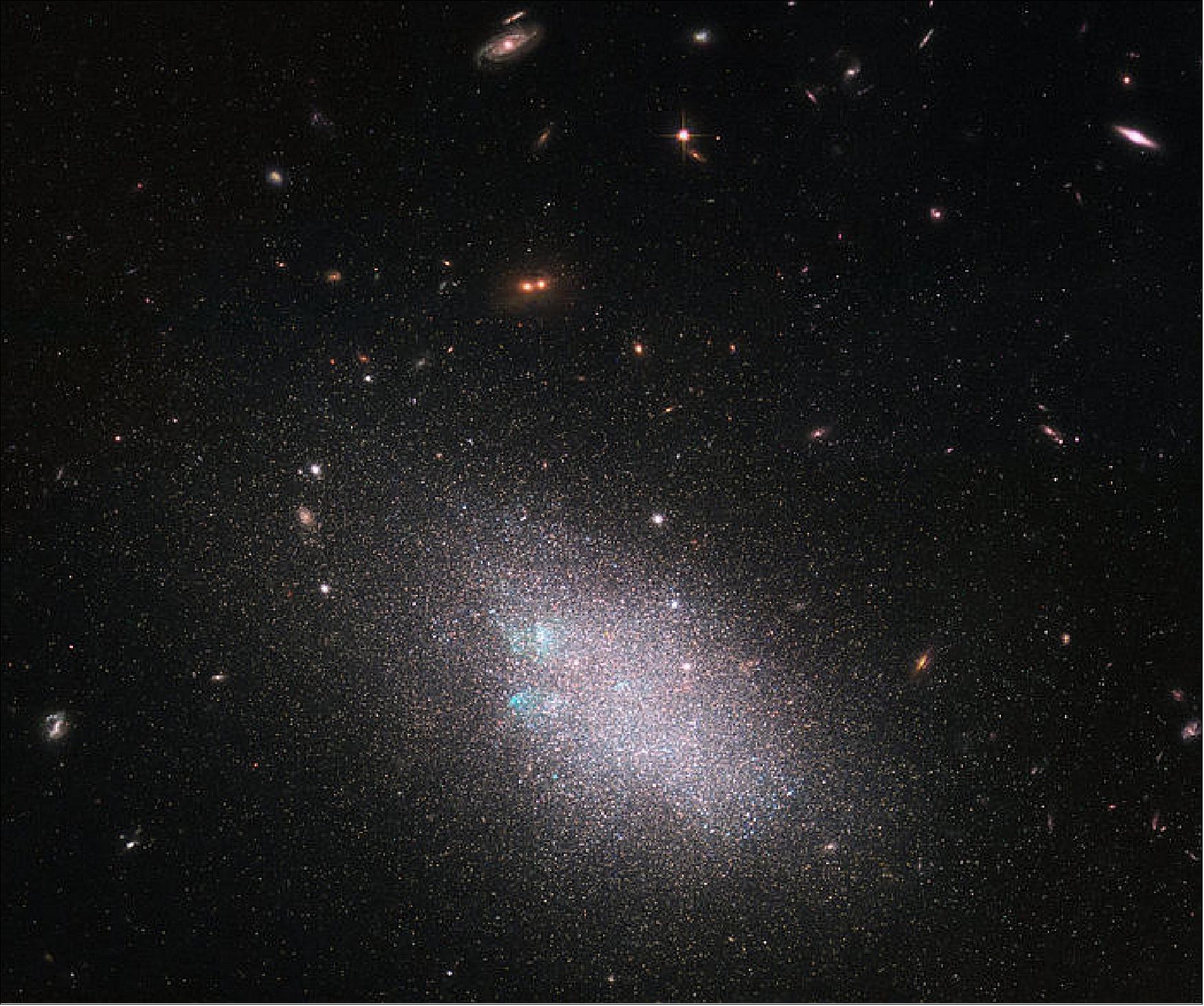 Figure 29: These data were gathered under the NASA/ESA Hubble Space Telescope’s LEGUS (Legacy ExtraGalactic UV Survey) Program, the sharpest and most comprehensive ultraviolet survey of star-forming galaxies in the nearby Universe (image credit: ESA/Hubble & NASA; the LEGUS team, B. Tully, D. Calzetti Acknowledgement(s): Judy Schmidt (Geckzilla); CC BY 4.0)