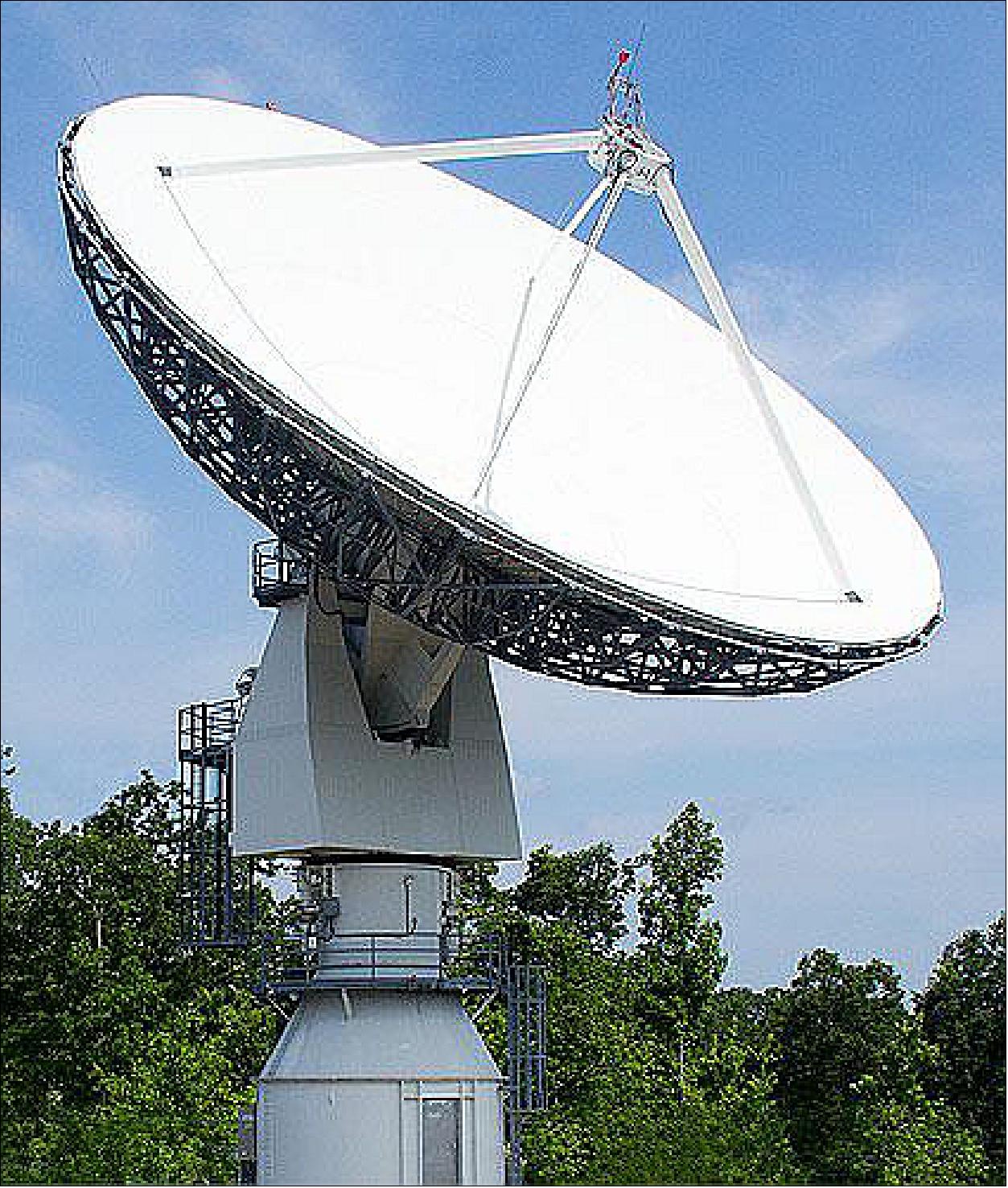 Figure 6: Photo of the 21m antenna at Morehead State University (image credit: Morehead State University Space Science Center)