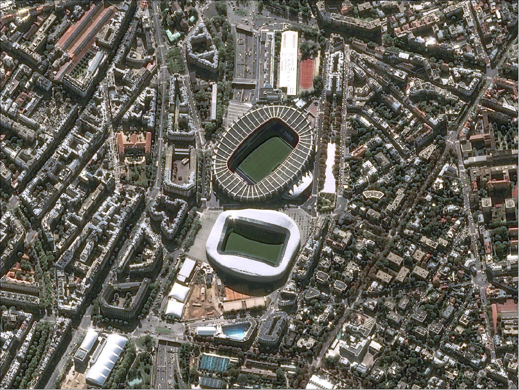 Figure 19: Pleiades Satellite Image - Stade Parc Des Princes, Paris (image credit: Airbus DS)
