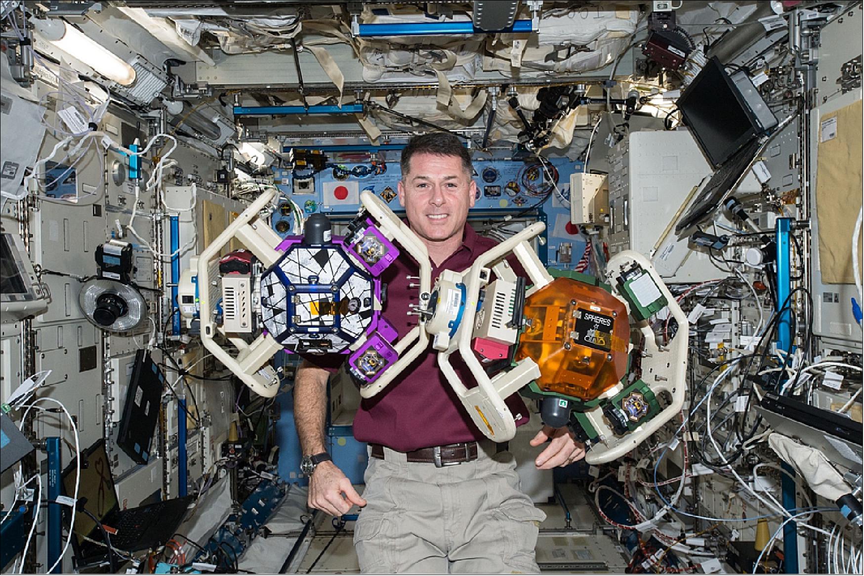 Figure 24: NASA astronaut Shane Kimbrough takes a photo with the two Halo units (image credit: NASA Ames)