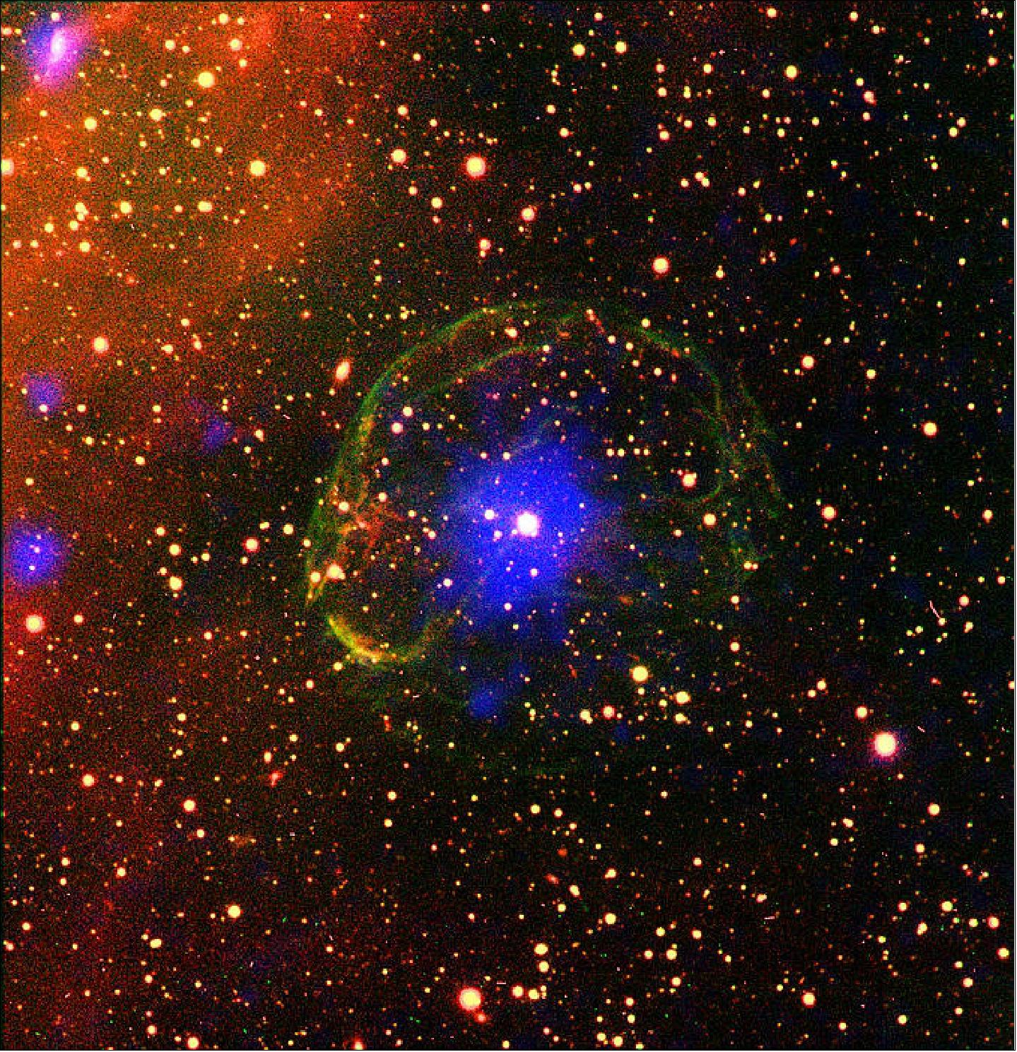 Figure 1: Pulsar encased in supernova bubble. Massive stars end their lives with a bang: exploding as spectacular supernovas, they release huge amounts of mass and energy into space. These explosions sweep up any surrounding material, creating bubble remnants that expand into interstellar space. At the heart of bubbles like these are small, dense neutron stars or black holes, the remains of what once shone brightly as a star (image credit: ESA/XMM-Newton/ L. Oskinova/M. Guerrero; CTIO/R. Gruendl/Y. H. Chu)