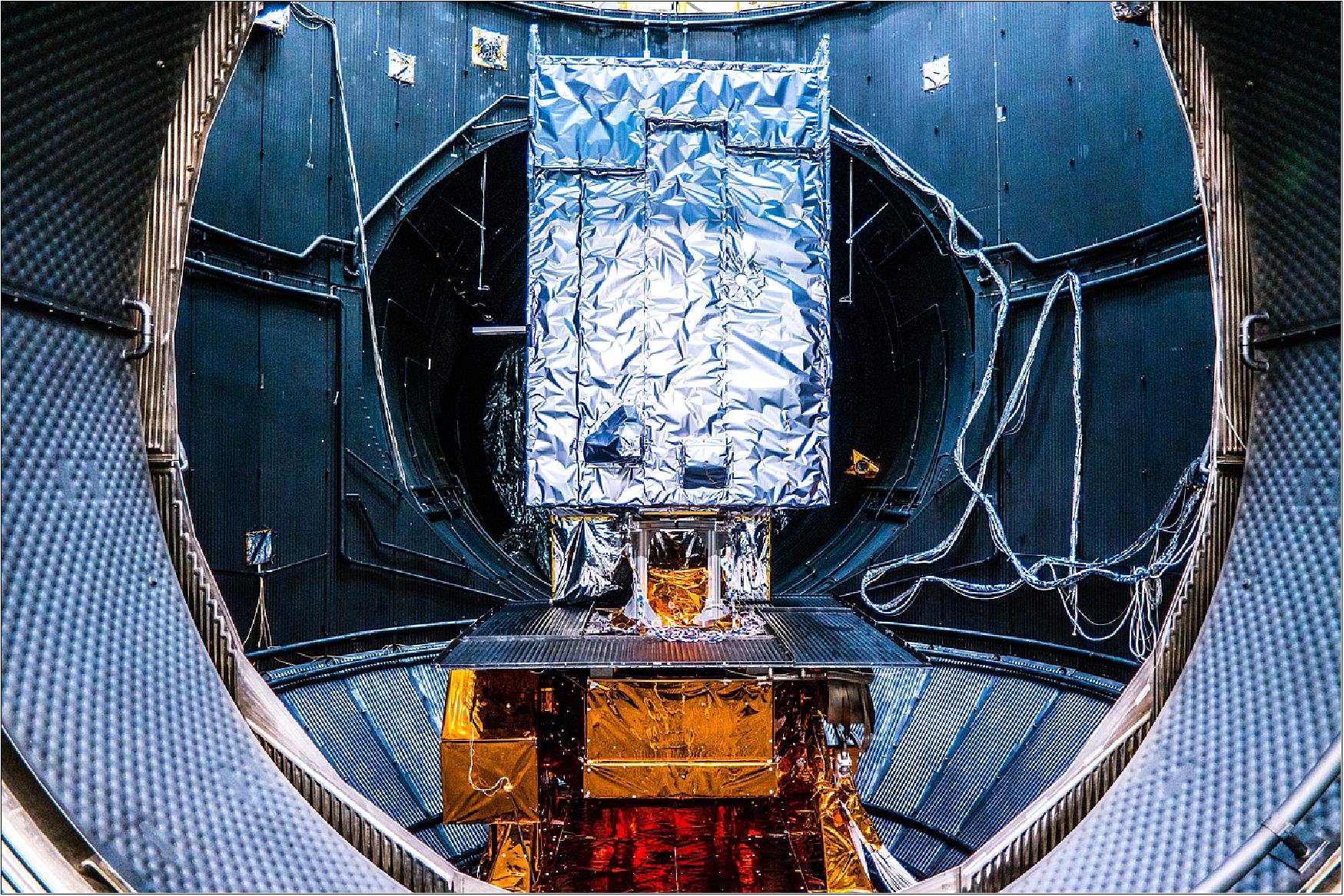 The JUICE TDM inside the Large Space Simulator (image credit: ESA–M. Cowan)