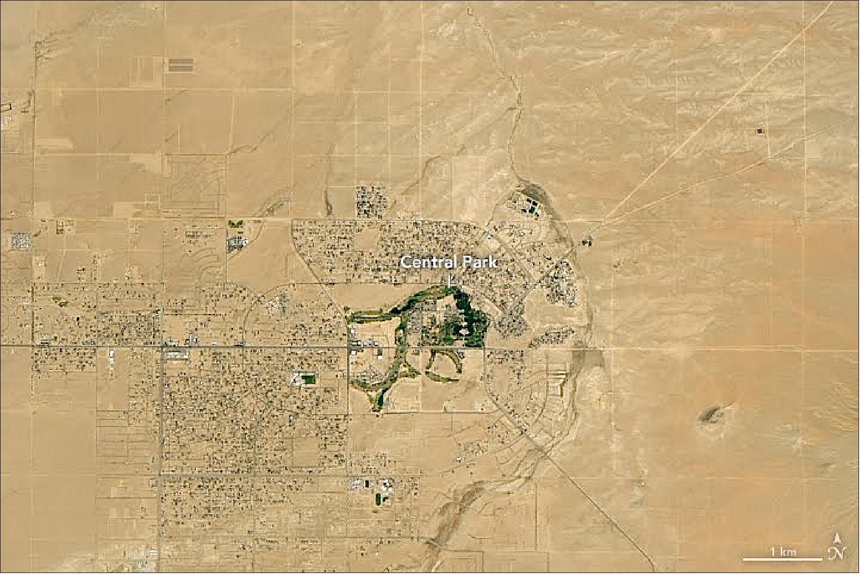Figure 53: Even near the lake and golf courses at the center of town, empty lots abound (image credit: NASA Earth Observatory, image by Lauren Dauphin, using Landsat data from the U.S. Geological Survey. Story by Adam Voiland)