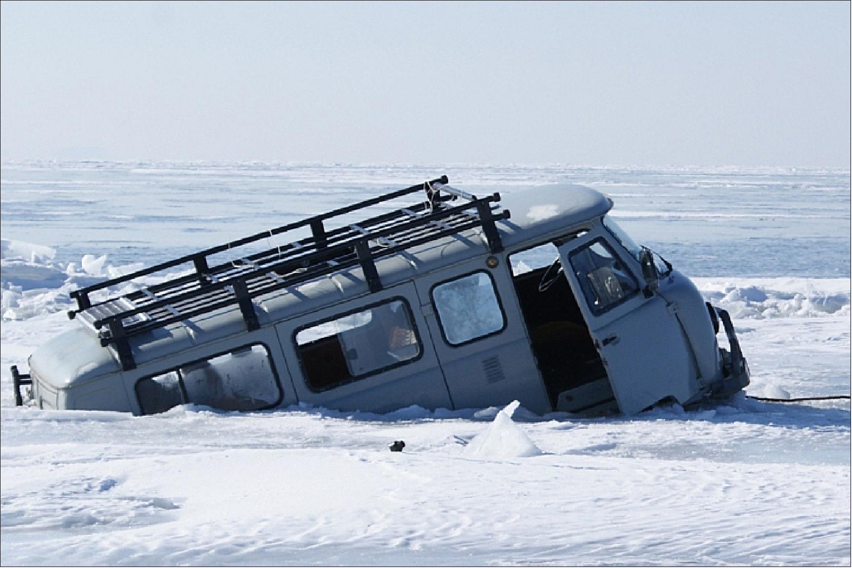 Figure 128: Photo of the van which broke into an ice ring (photo credit: Alexander Beketov)