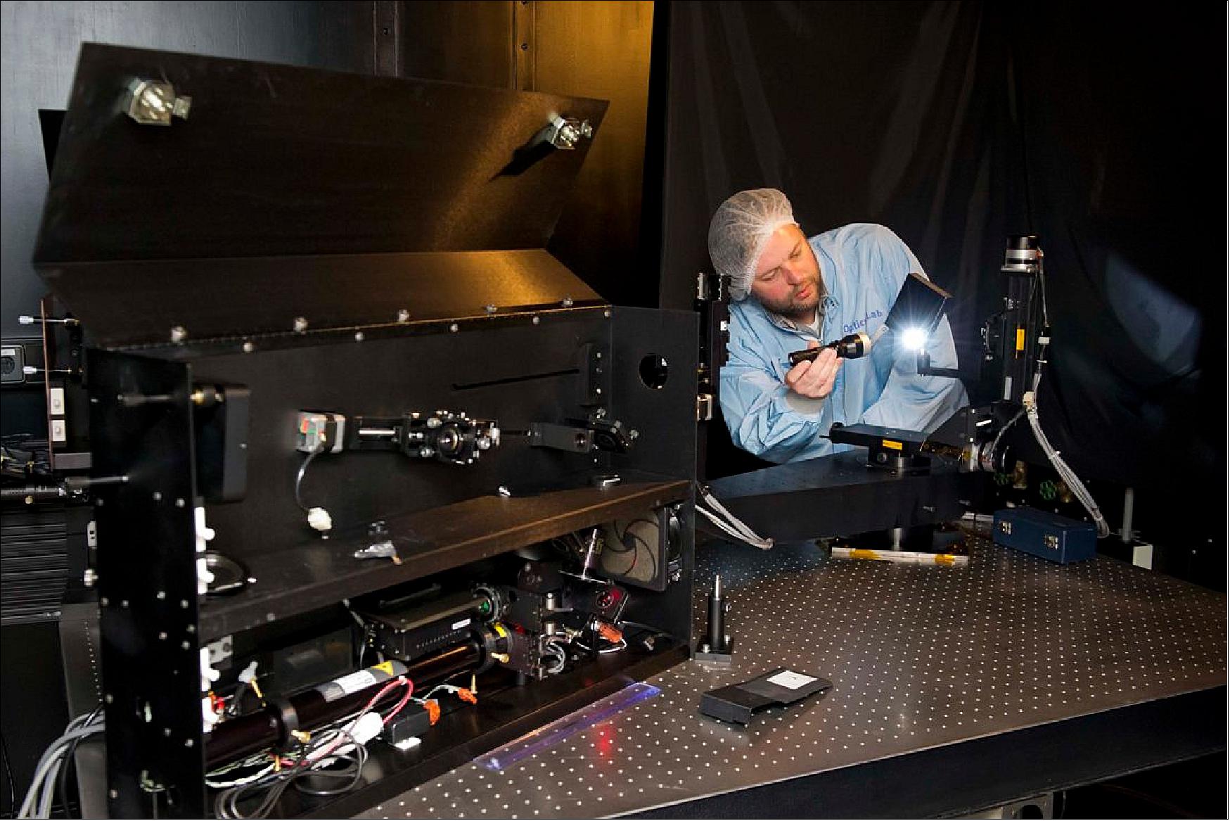 Figure 8: ESTEC optics laboratory angular resolved straylight measurement facility (image credit: ESA, S. Muirhead)
