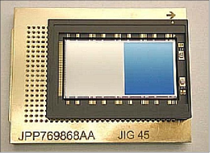 Figure 105: Photo of the EM (Engineering Model) of the TROPOMI UVN CCD (image credit: e2V)