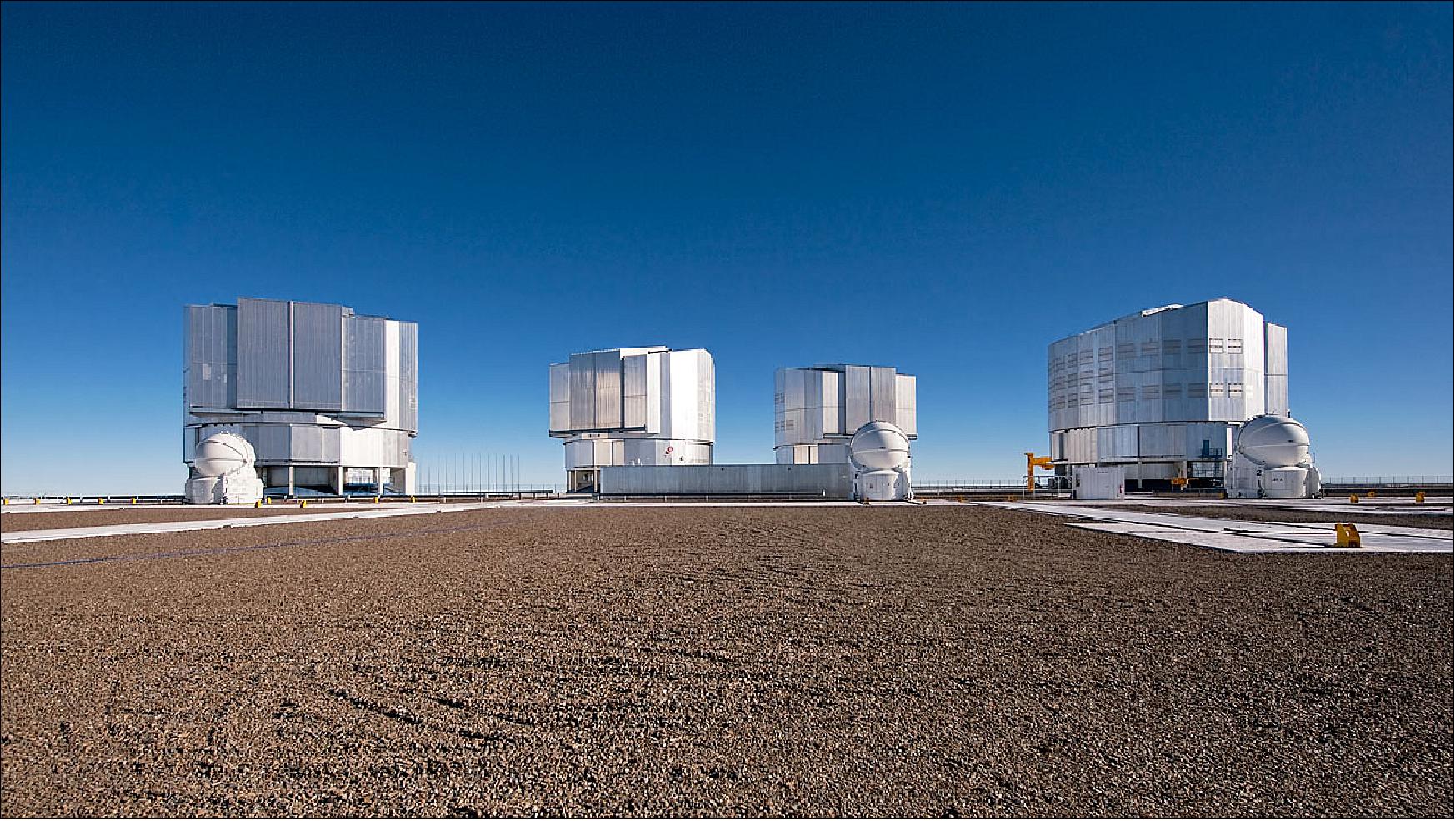 Figure 85: Photo of the VLT platform in 2011 (image credit: ESO)