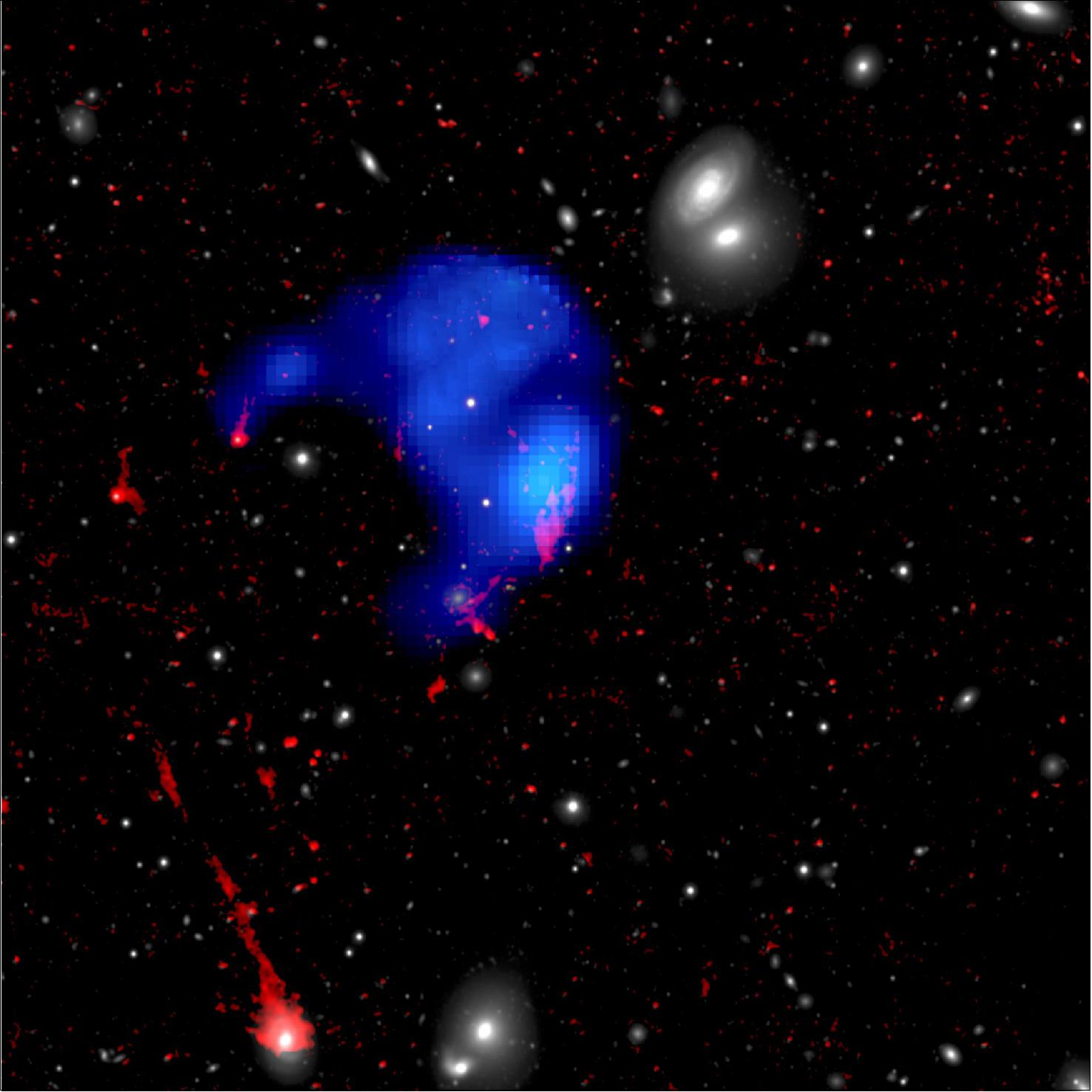 Figure 26: This is the first time an intercluster clump has been observed in both X-rays and the light that comes from the warm gas. Since the orphan cloud is isolated and not associated with any galaxy, it has likely been floating in the space between galaxies for a long time, making its mere survival surprising (image credit: Chong Ge et al.)