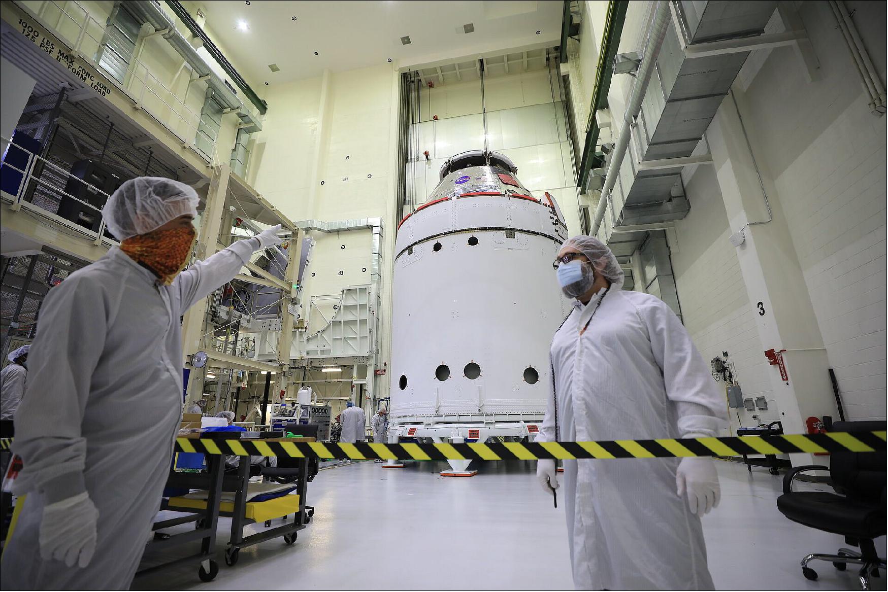 Figure 35: Like most spacecraft Orion will be launched inside protective fairings on top of its Space Launch System rocket. The spacecraft adapter jettison fairings have now been installed that protect the European Service Module during launch and are ejected shortly after liftoff (image credit: NASA)