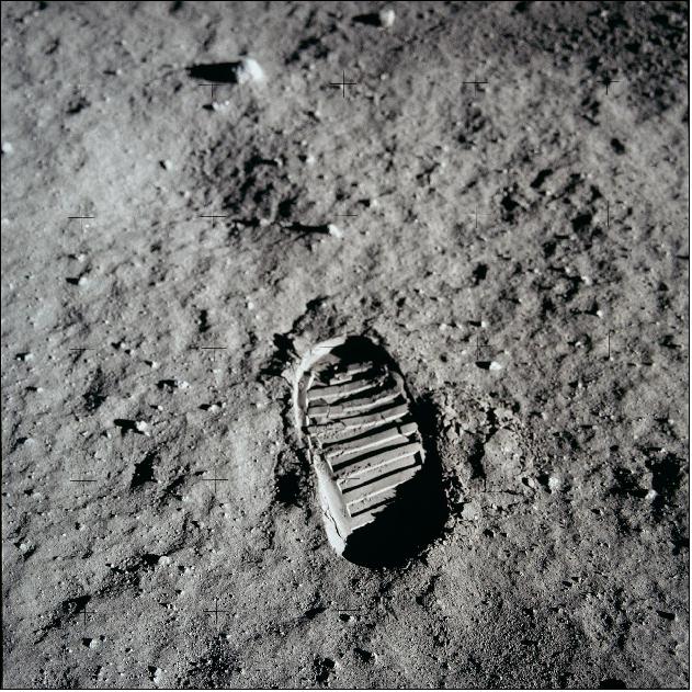 Figure 14: A close-up view of an astronaut's boot print in the lunar soil, photographed with a lunar surface camera during the Apollo 11 extravehicular activity (EVA) on the Moon (image credit: NASA)