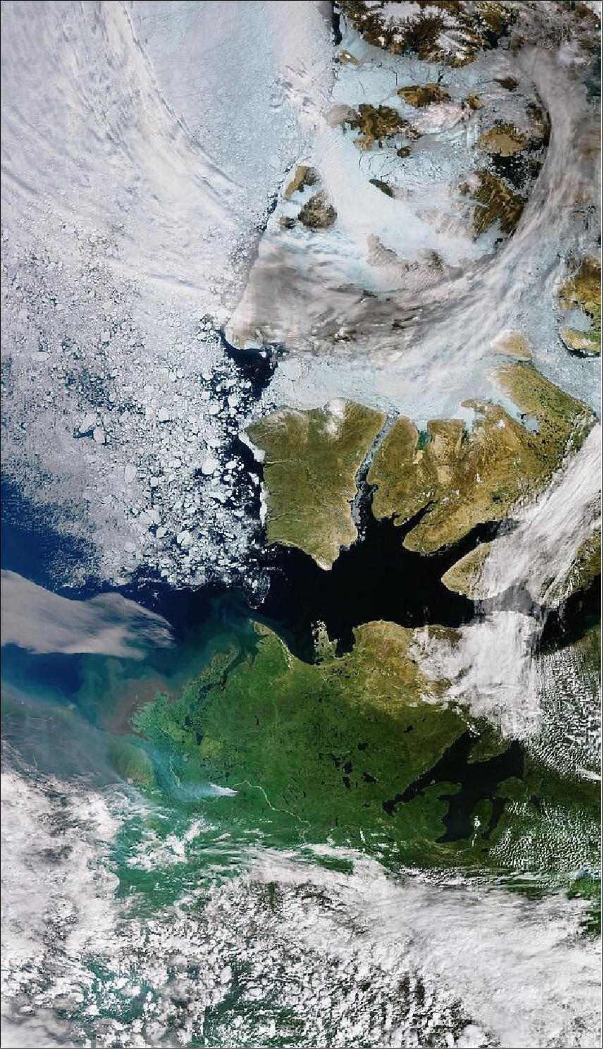 Figure 55: In this image of Sentinel-3, captured on 27 July 2019, sea ice can be seen in the waterways of the Canadian Archipelago, as well as broken-up sea ice in the Beaufort Sea. Numerous, large ice floes are seen at the southern margin of the pack ice, and can be seen drifting southwards. As the pack ice drifts and encounters warmer waters, the ice is more prone to rapid melting. This image is also featured on the Earth from Space video program (image credit: ESA, the image contains modified Copernicus Sentinel data (2019), processed by ESA, CC BY-SA 3.0 IGO)