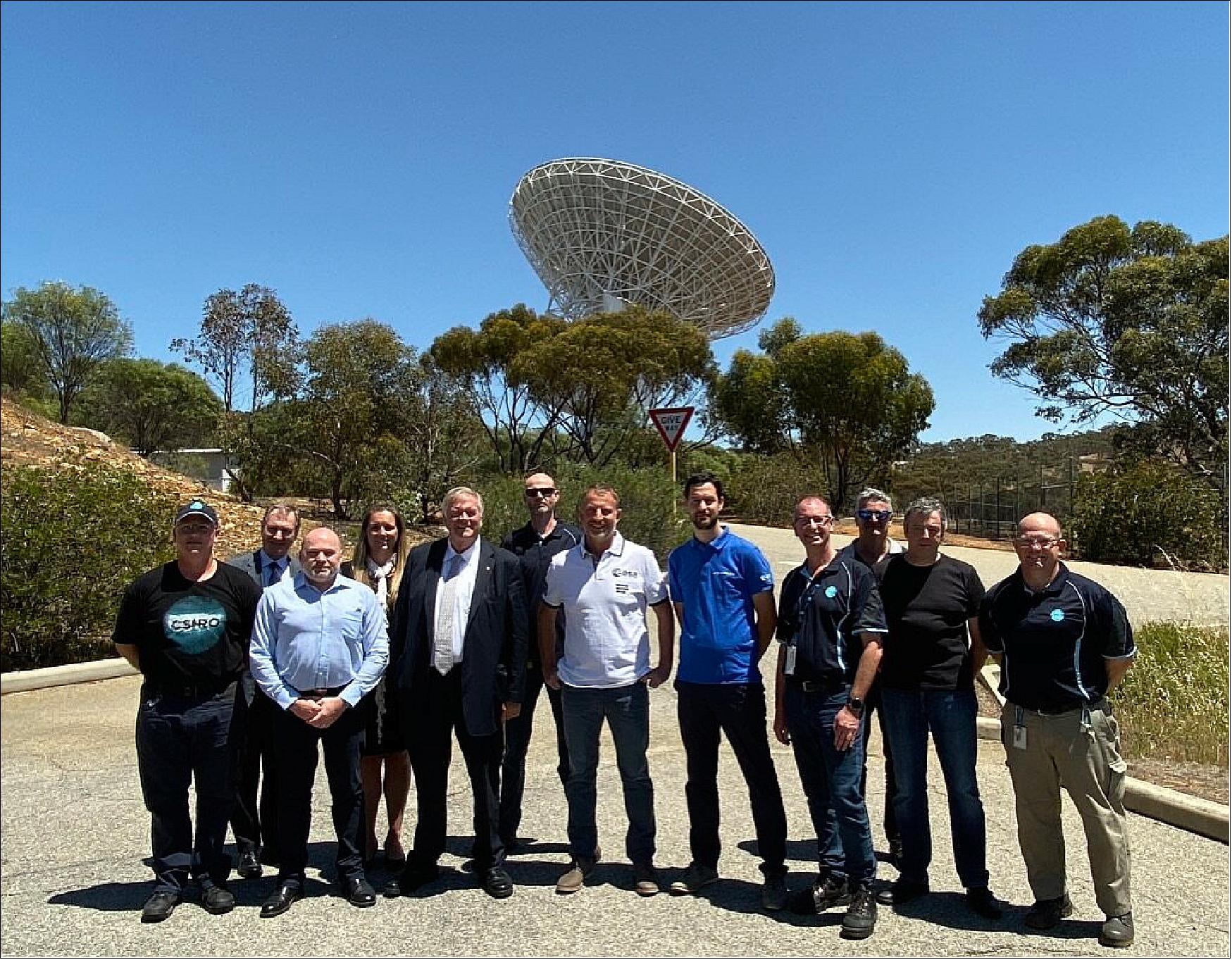 Figure 23: On 6 November, during the antenna maintenance, the New Norcia site was visited by Hon. Kim Beazley AC, formerly Deputy Prime Minister and current Governor of Western Australia. The timing was perfect, as CSIRO and ESA staff could give Governor Beazley a full tour of the facilities – showcasing the cooperation at New Norcia between the Australian Space Agency and ESA (image credit: ESA, Suzy Jackson)
