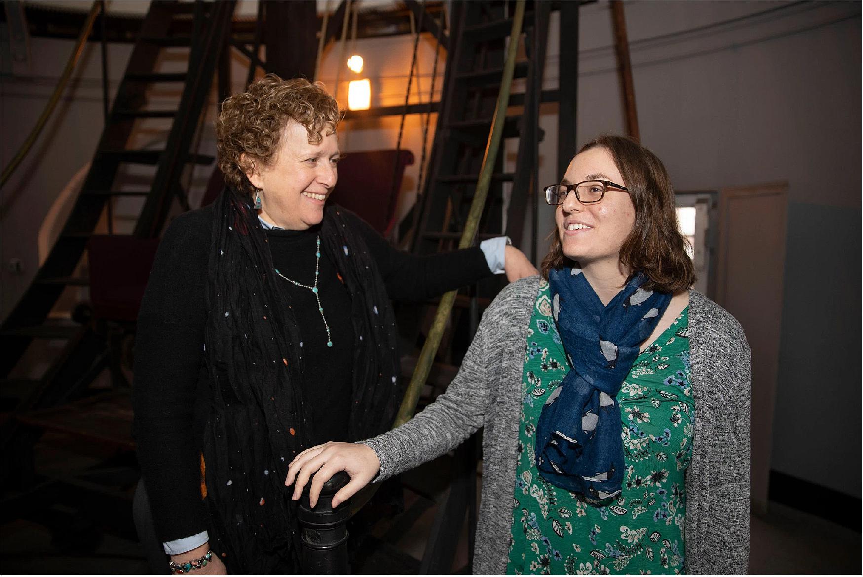 Figure 80: "No astronomer expected that we live next to a giant, wave-like collection of gas — or that it forms the local arm of the Milky Way," said Harvard Professor Alyssa Goodman (left), standing with graduate student Catherine Zucker, a key member of the team (image credit: Kris Snibbe/Harvard Staff Photographer)