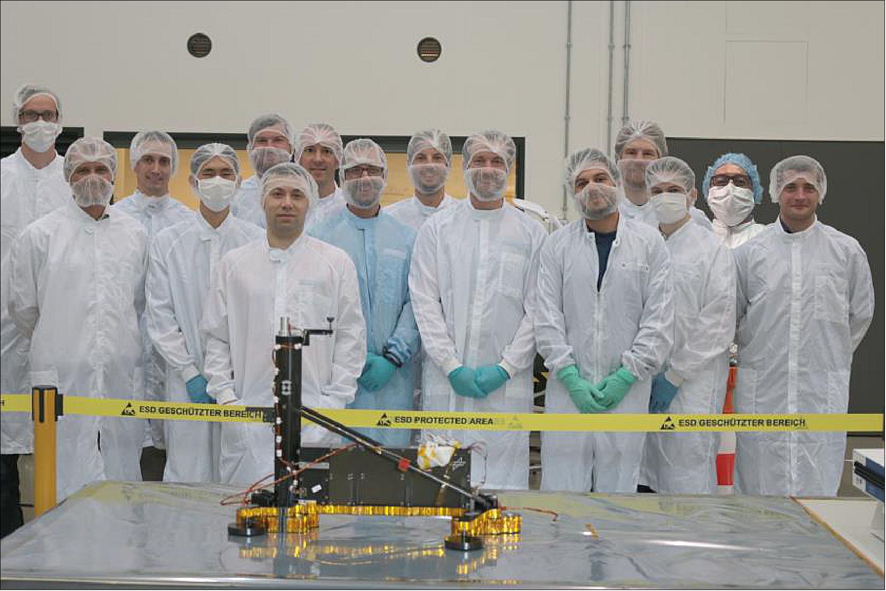 Figure 69: Photo of the development team and the HP3 flight unit which is ready for delivery after extensive tests and reviews (image credit: DLR)