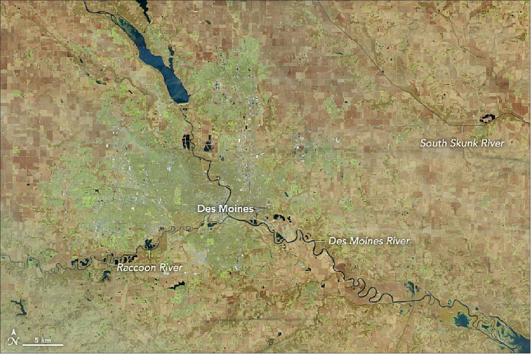 Figure 94: OLI image of Des Moines, Iowa region, acquired on 15 March 2018 (image credit: NASA Earth Observatory, image by Lauren Dauphin, using Landsat data from the U.S. Geological Survey. Story by Adam Voiland)