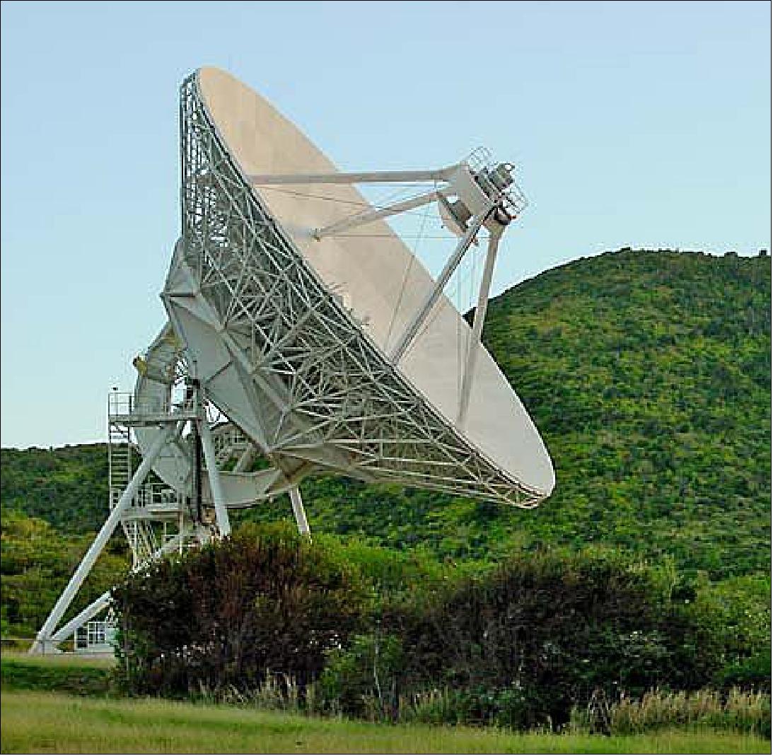 Figure 7: One of the 25 m diameter telescopes in the Very Long Baseline Array (VLBA), St. Croix, U.S. Virgin Islands (image credit: NRAO)
