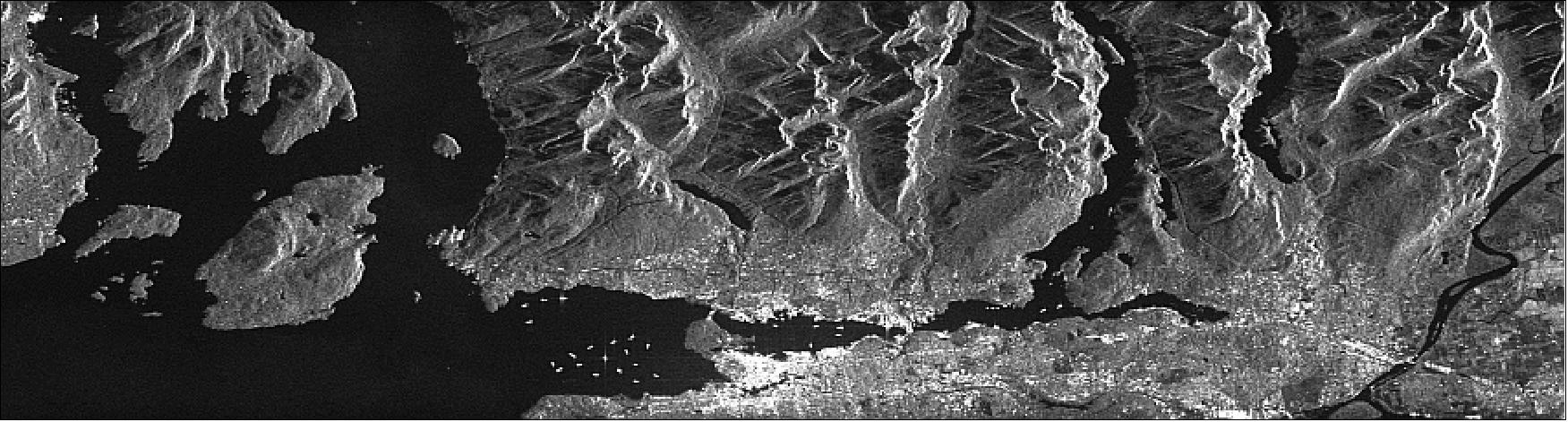 Figure 25: RADARSAT-2 TOPS image of Vancouver harbor, Canada, released on May 6, 2013 (image credit: MDA, ESA)