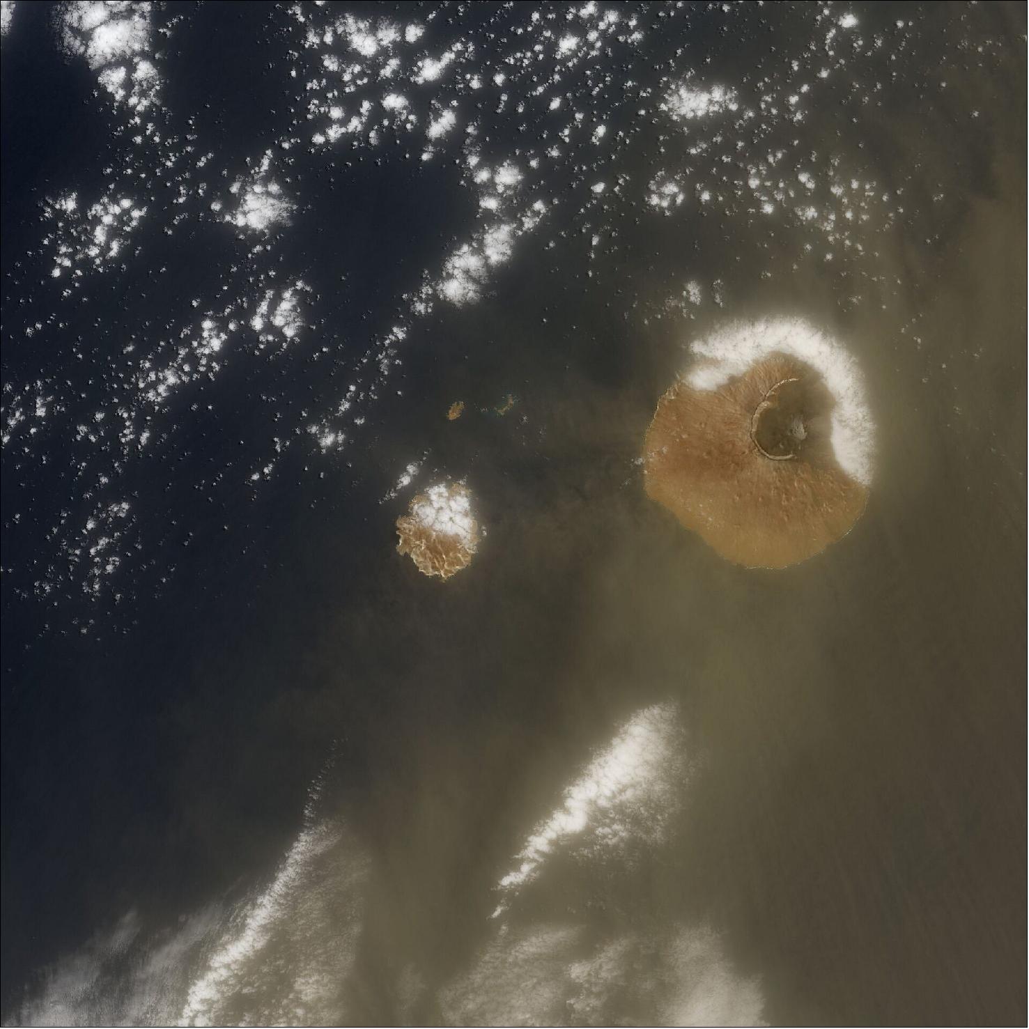 Figure 60: In this image, captured by the Copernicus Sentinel-2 mission, dust particles can be seen over Sao Filipe on 20 June 2020 (image credit: ESA, the image contains modified Copernicus Sentinel data (2020), processed by ESA, CC BY-SA 3.0 IGO)