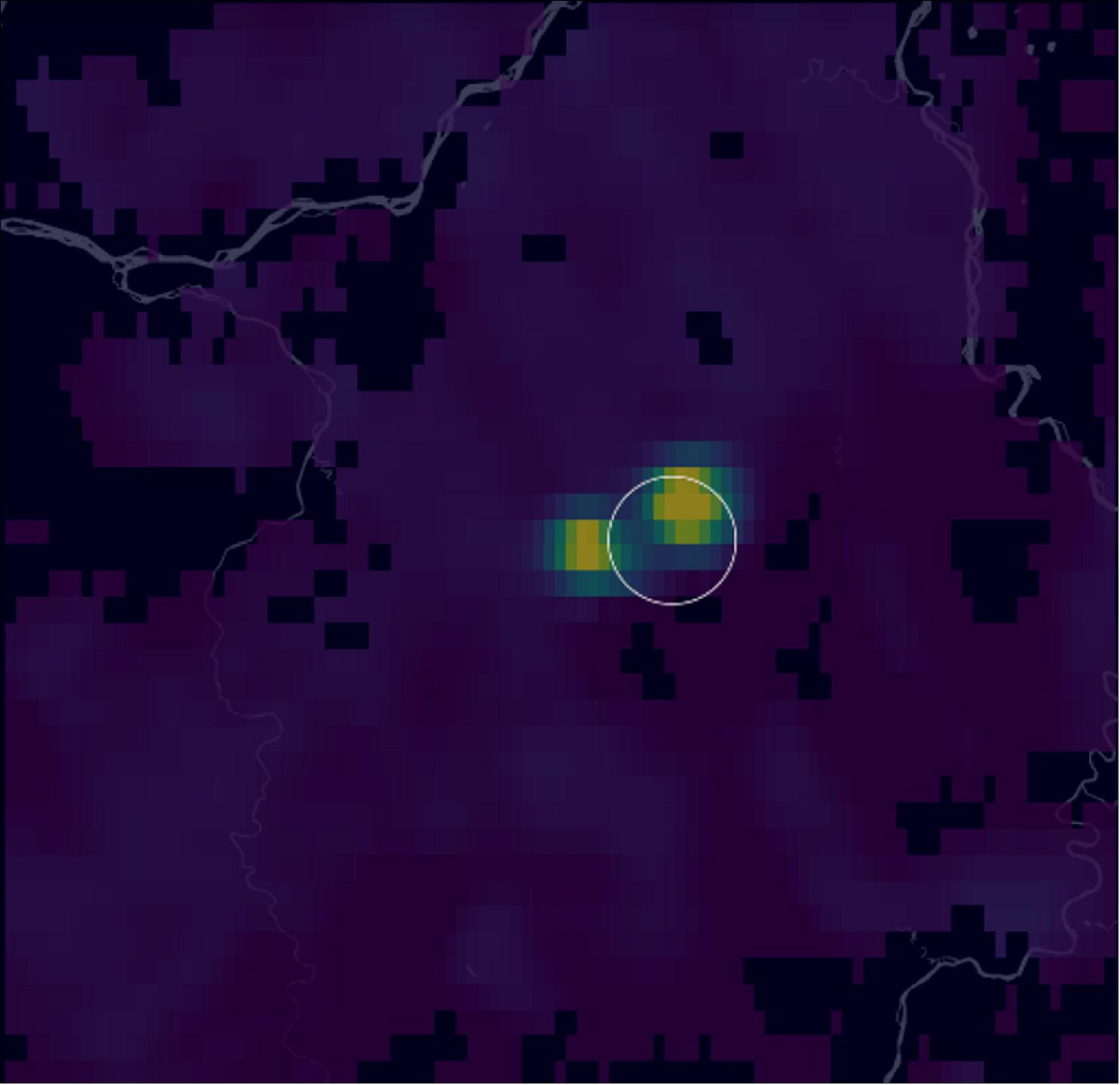Figure 41: Many methane emissions take place during transportation, as operators choose to vent the gas during routine maintenance operations, which sometimes results in a ‘double-cloud' pattern on Sentinel-5P images, such as this image of Russia in July 2020. These events, however, could easily and cost-effectively be avoided by using alternative operational practices such as portable flaring (image credit: ESA, the image contains modified Copernicus data (2020), processed by Kayrros)