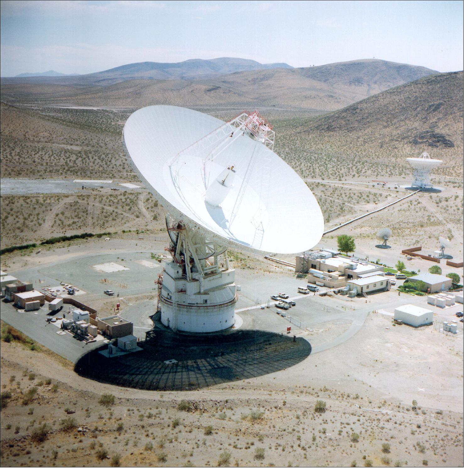 Figure 4: Deep Space Station-14 (DSS-14) located at Goldstone Deep Space Communications Complex (GDSCC), image credit: Goldstone Deep Space Communications Complex)