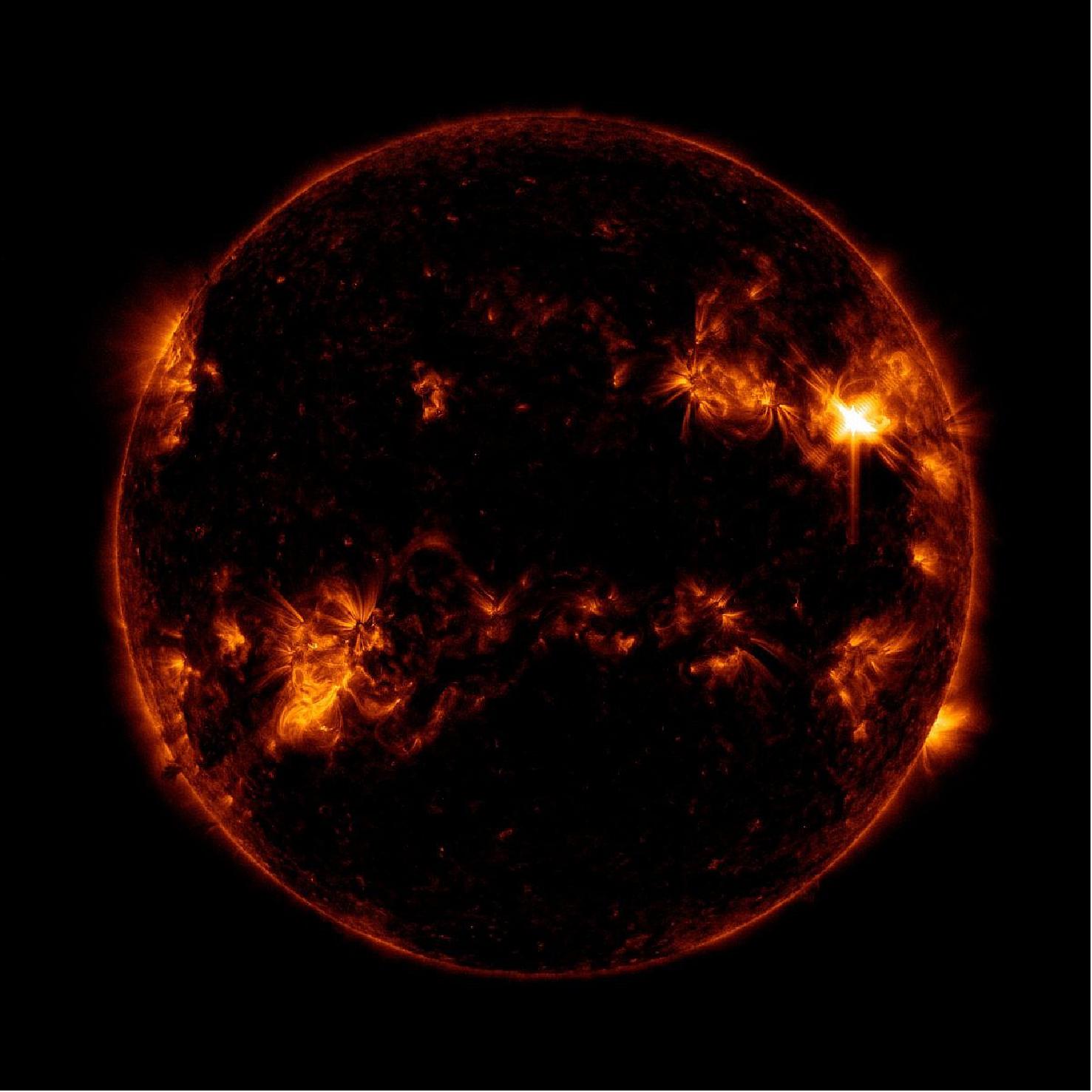 Figure 15: NASA's Solar Dynamics Observatory captured this image of a solar flare – as seen in the bright flash in the upper right portion of the image– on March 31, 2022. The image shows a subset of extreme ultraviolet light that highlights the extremely hot material in flares and which is colorized in SDO channel color 131 (image credit: NASA/SDO)