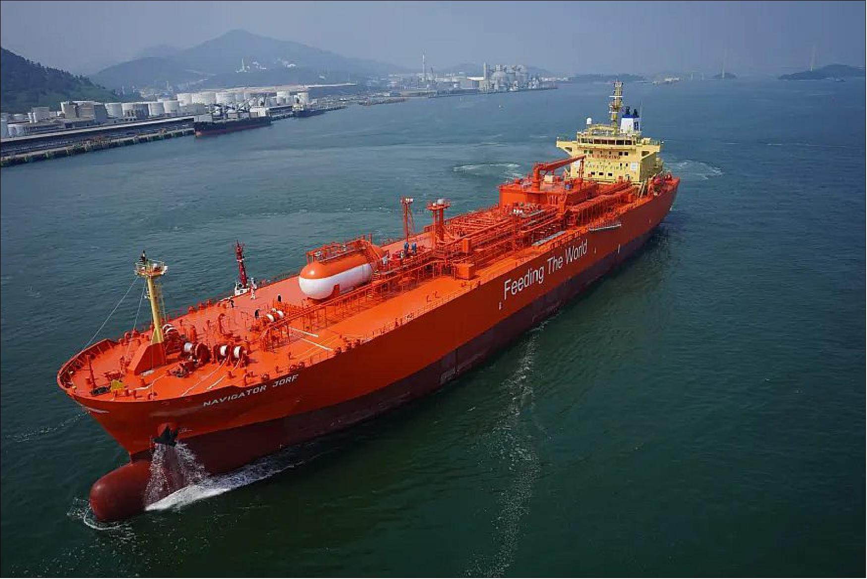 Figure 145: Navigator Gas, the owner and operator of the world’s largest fleet of handysize liquefied gas carriers, has received a new AiP from DNV for an ammonia fuelled gas carrier. Image courtesy of Navigator Gas (image credit: VPO)