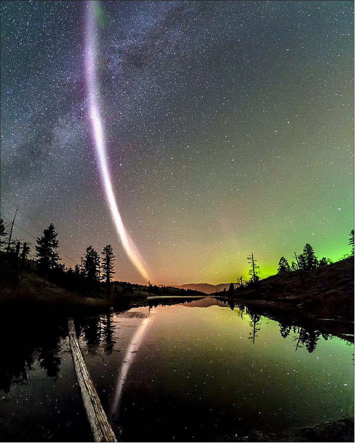 Figure 92: Thanks to scientists, citizen scientists, ground-based imagers and ESA’s magnetic field Swarm mission, this purple streak of light in the night sky has been discovered. Originally thought to be a ‘proton arc’, this strange feature has been called Steve. While there is still a lot to learn about Steve, the electric field instrument carried on the Swarm mission has measured it. Flying through Steve, the temperature 300 km above Earth’s surface jumped by 3000ºC and the data revealed a 25 km-wide ribbon of gas flowing westward at about 6 km/s compared to a speed of about 10 m/s on either side of the ribbon (image credit: photo of Dave Markel)